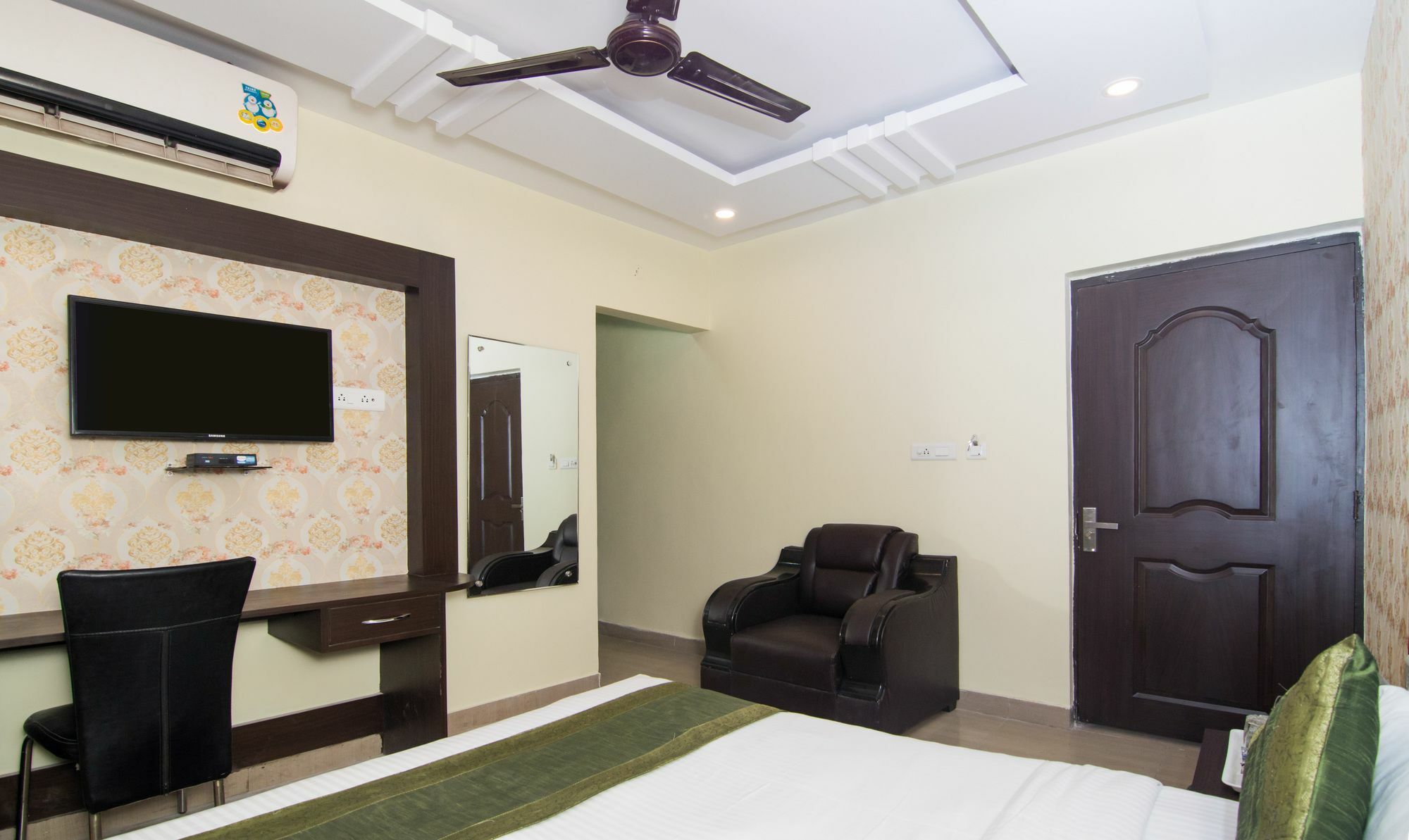 Itsy By Treebo - Coral Tree Gomti Nagar Ξενοδοχείο Λάκναου Εξωτερικό φωτογραφία
